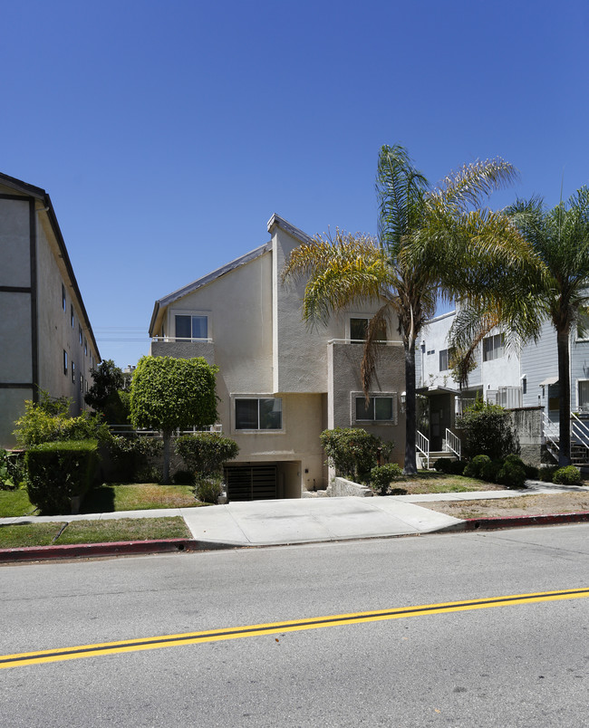 411 N Jackson St in Glendale, CA - Building Photo - Building Photo