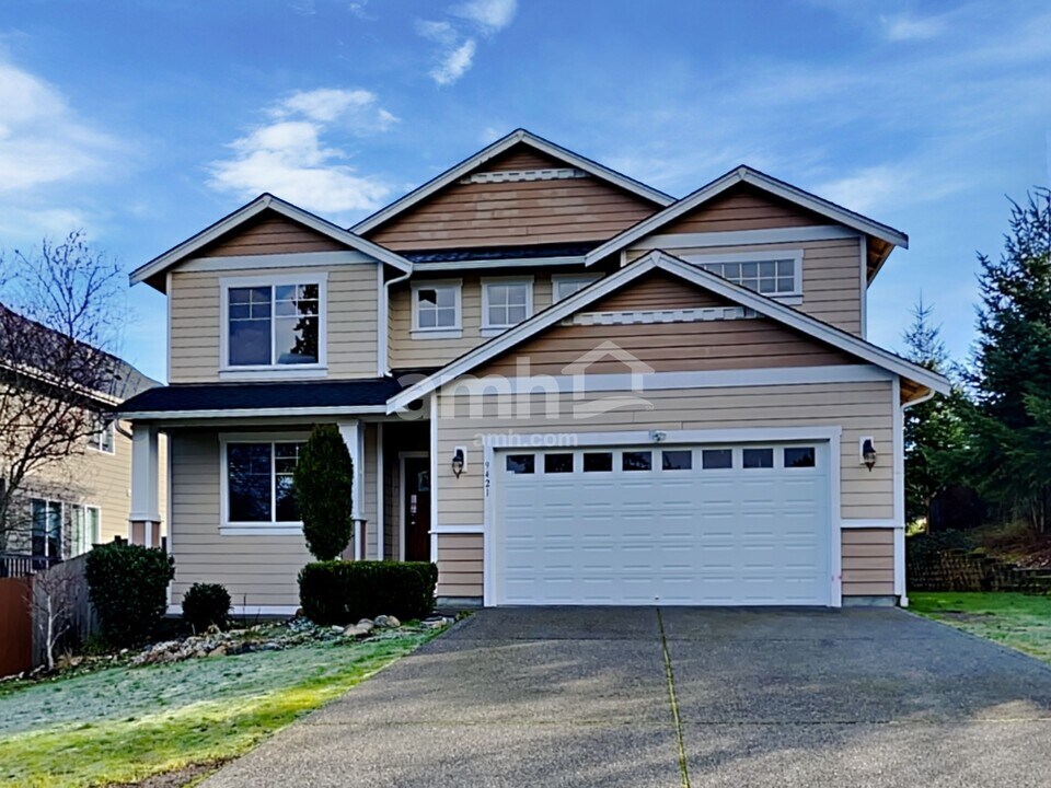 9421 203rd Street Ct E in Graham, WA - Building Photo