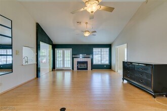 224 Garfield Dr in Henderson, NV - Building Photo - Building Photo