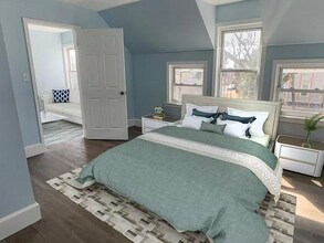 34 N Clarendon St in Cranston, RI - Building Photo - Building Photo