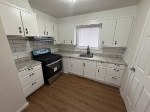 5708 N Detroit Ave in Tulsa, OK - Building Photo - Building Photo