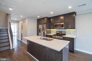 1436 Clymer St in Philadelphia, PA - Building Photo