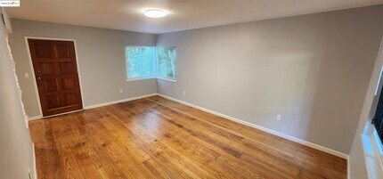 3009 Park Blvd in Oakland, CA - Building Photo - Building Photo