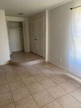 4718 N 20th Ave in Phoenix, AZ - Foto de edificio - Building Photo