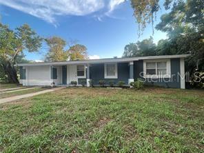 725 Hartley Ave in Deltona, FL - Foto de edificio - Building Photo