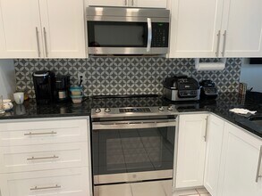 2732 Adela Ave in Orlando, FL - Building Photo - Building Photo