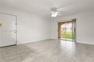 5590 NW 61st St in Coconut Creek, FL - Building Photo - Building Photo