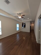 405 E Simmons Ave in Beaumont, TX - Building Photo - Building Photo