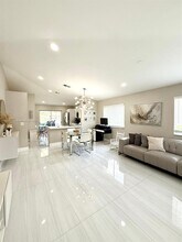 20851 NW 4 St in Pembroke Pines, FL - Building Photo - Building Photo