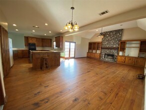12480 Farm To Market 2853 in Palacios, TX - Building Photo - Building Photo
