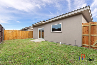 3500 Duke Ave in McAllen, TX - Building Photo - Building Photo