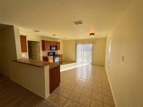 3412 Portsmouth Pl, Unit 1st Fl in Sherman, TX - Foto de edificio - Building Photo