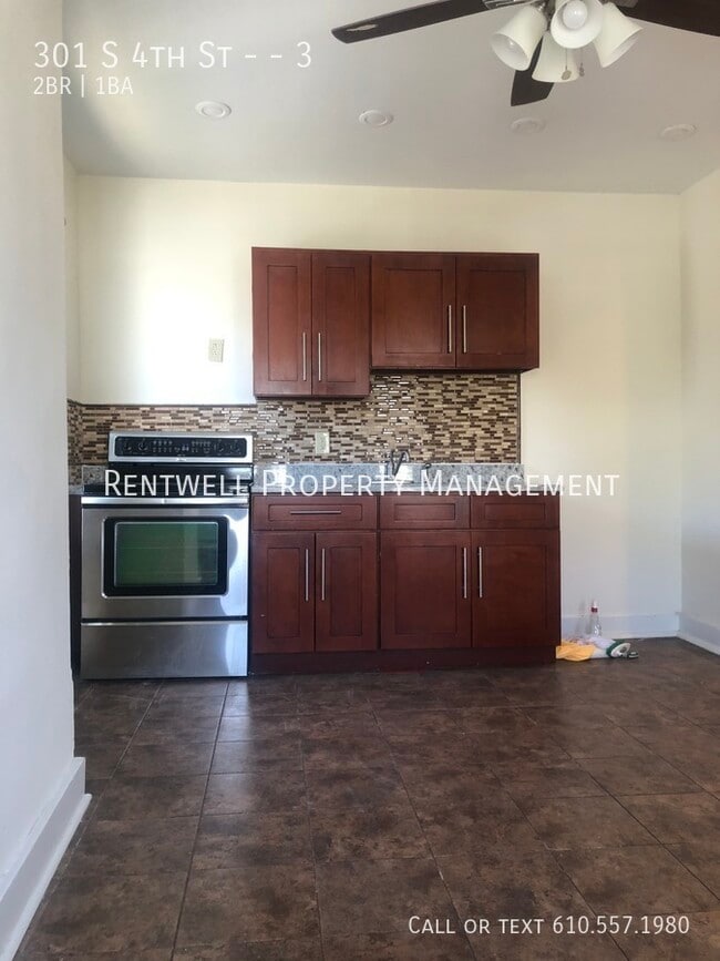 property at 301 S 4th St