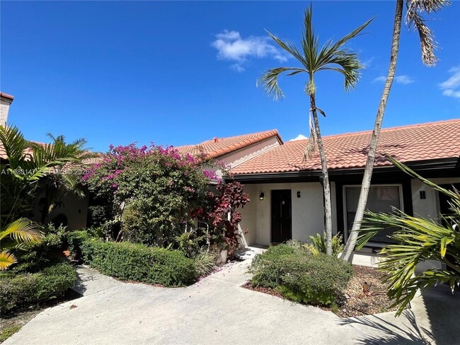 4830 SW 152nd Pl in Miami, FL - Building Photo - Building Photo