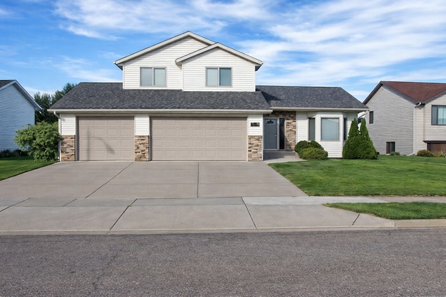 property at 2113 Santa Barbara Dr