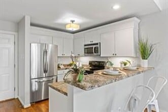 5603 Woods Walk Rd in Midlothian, VA - Building Photo - Building Photo