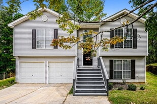 3797 Cedar Trace Ln in Ellenwood, GA - Building Photo