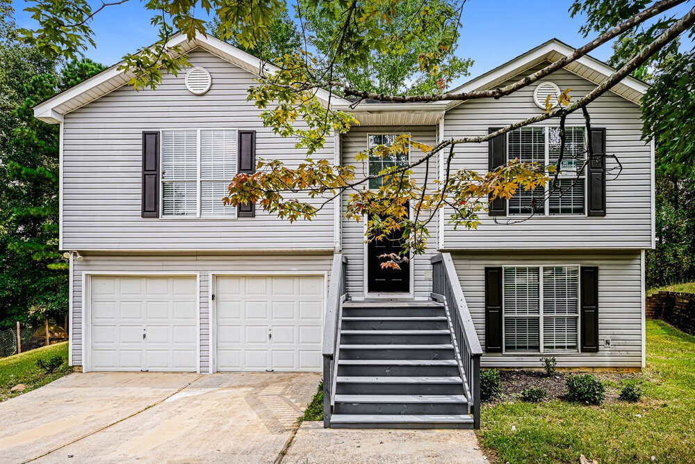 3797 Cedar Trace Ln in Ellenwood, GA - Foto de edificio