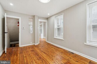 161 Mifflin St in Philadelphia, PA - Building Photo - Building Photo