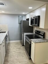 1150 Rankin St, Unit M9 in Stone Mountain, GA - Building Photo - Building Photo