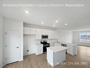 12323 Tinsley St in Huntley, IL - Building Photo - Building Photo