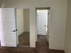 537 W 1st St in Oxnard, CA - Building Photo - Building Photo