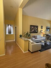 412 Cameron Dr in Weston, FL - Building Photo - Building Photo