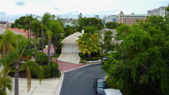 905 Mooring Cir in Tampa, FL - Building Photo - Building Photo