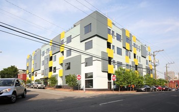 Matrix Midtown in Richmond, VA - Foto de edificio - Building Photo