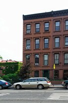 385 9th St in Brooklyn, NY - Building Photo