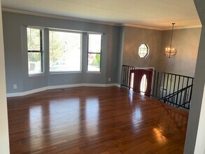 5775 W Chantilly Cir in Kearns, UT - Building Photo - Building Photo