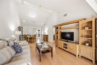 1626 Brookhouse Dr, Unit BR235 in Sarasota, FL - Building Photo - Building Photo