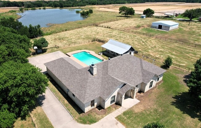 property at 8016 Lights Ranch Rd