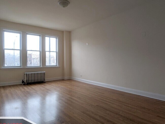 2600 N Kimball Ave in Chicago, IL - Building Photo - Building Photo