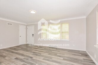 6931 Roland Blvd in St. Louis, MO - Building Photo - Building Photo