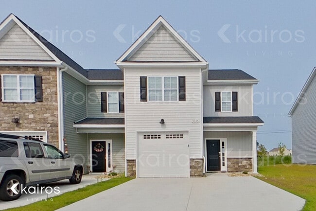 property at 3716 Oak Leaf Wy