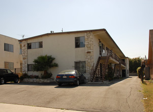 1050 S Norton Ave in Los Angeles, CA - Building Photo - Building Photo