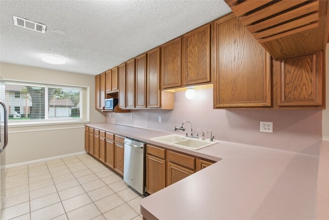 property at 5814 Viking Dr