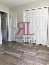 2727 Greystone Dr in Columbus, OH - Building Photo - Building Photo