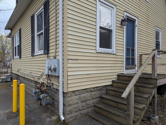 112 King St in Northampton, MA - Building Photo - Building Photo