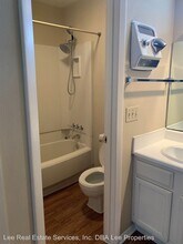 2206 Nueces St-Unit -#209 in Austin, TX - Building Photo - Building Photo