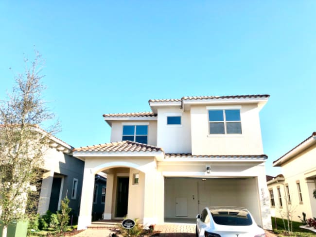 property at 13172 Bromborough Dr