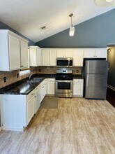 375 Shadetree Ln in Lawrenceville, GA - Building Photo - Building Photo