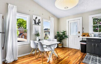 66 Howell St NE in Atlanta, GA - Building Photo - Building Photo