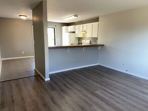 2512 Albee St in Eureka, CA - Building Photo - Building Photo