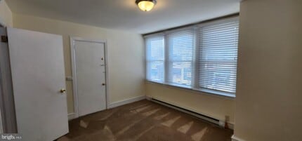 33 S York Rd in Hatboro, PA - Building Photo - Building Photo