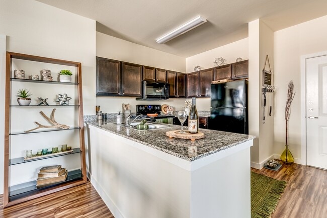 property at 1406 Columbus St