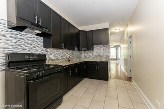 7642 S Normal Ave in Chicago, IL - Building Photo - Building Photo