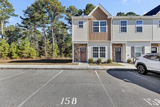 158 Beacon Woods Dr in Holly Ridge, NC - Building Photo - Building Photo