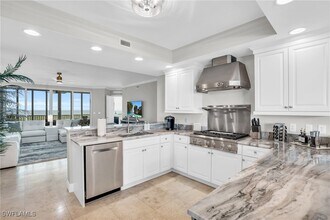 265 Indies Way in Naples, FL - Building Photo - Building Photo